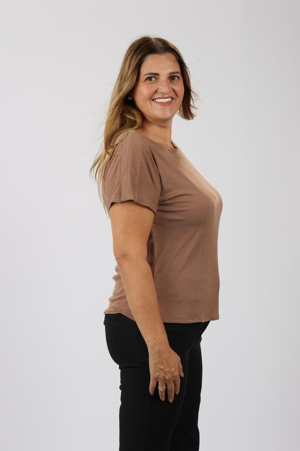  חולצה Dorit לנשים  oz capsule Basic בייסיק בגדי מעצבים